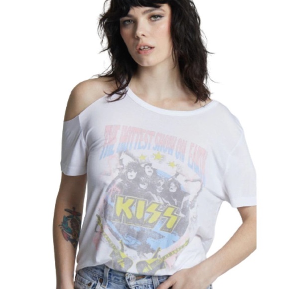 NEW Recycled Karma KISS The Hottest Show on Earth Cold Shoulder Tee - Picture 8 of 9